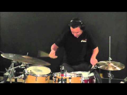 BATUKA GROOVE-Impression Dry Jazz Ride 22´´ 2022gramas.wmv