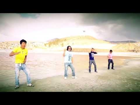 GRUPO AGUACERO -   Solo Amigos - - Video Oficial HD