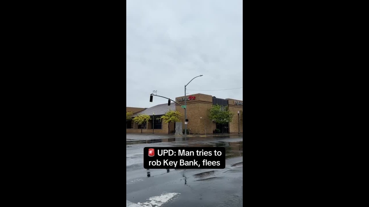 UPD: Mam tries to rob Key Bank, runs away: Apr. 22, 2026