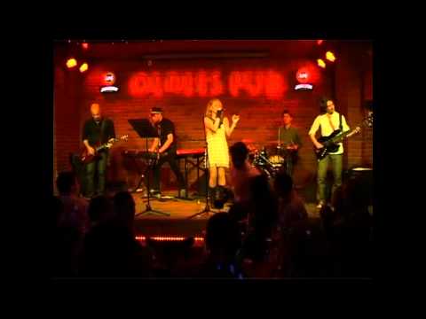 Anya and The Band LIVE - La Isla Bonita
