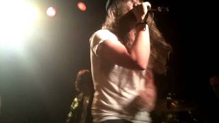 The red jumpsuit apparatus-Casting The First Stone