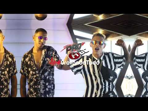 MC TROIA E ROMULO CHAVOSO E MC DANNY E MC LARISSA - VIDA DE BAILÃO