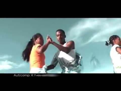 SOFIA GOMA /// AZA HADIGNO TAGNANA [ CLIP GASY ]