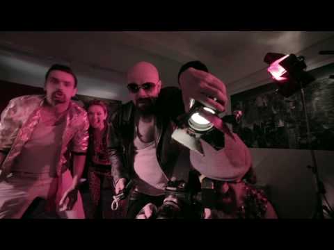 Vyhoukaná Sowa - GAUČ PUNK - Vyhoukaná SOWA