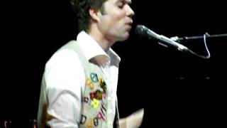 Rufus Wainwright @ the Grand Canal Theatre ~ intro to Leaving for Paris