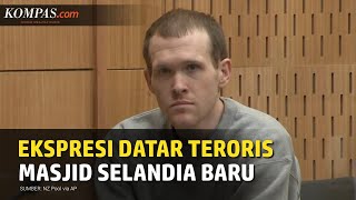 Download lagu Teroris Masjid Selandia Baru Pasang Wajah Datar Saat Eksekusi Korbannya mp3