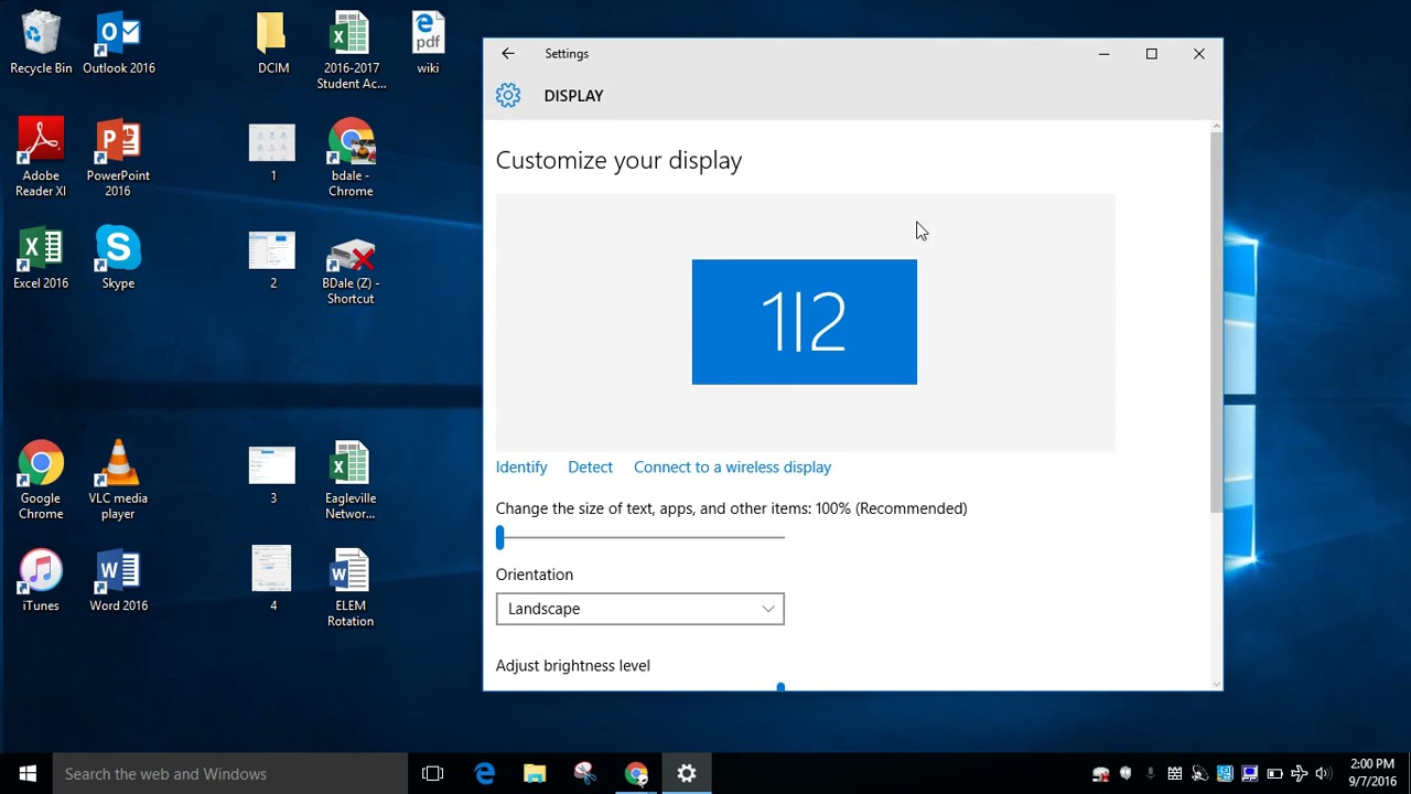 How do I make the monitor display full screen? How do I get my monitor