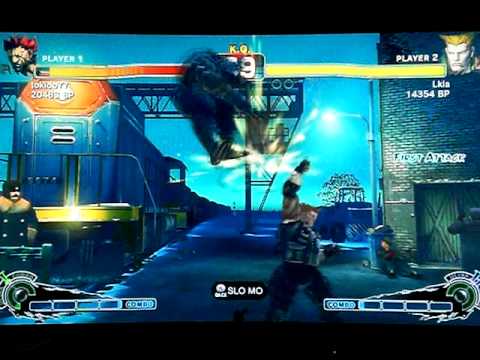 Tokido [Akuma] vs Lkia [Guile] SUPER STREET FIGHTER 4 - Japanese Online Ranked Matches