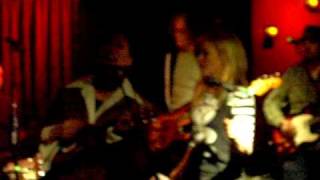 Amanda Palmer and Kay Hanley Singing Makin Whoopee.avi