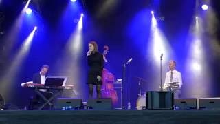 Isabella Lundgren & Carl Bagges Trio - It Ain't Me Babe