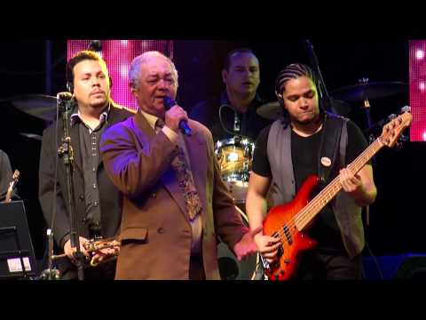 SARAH FARIAS - SANTIFICA-ME - DVD VIVENDO A NOVIDADE - 2015