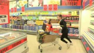Jedward&#39;s Trolley Dash Task &#39;GET THE BREAD!&#39;