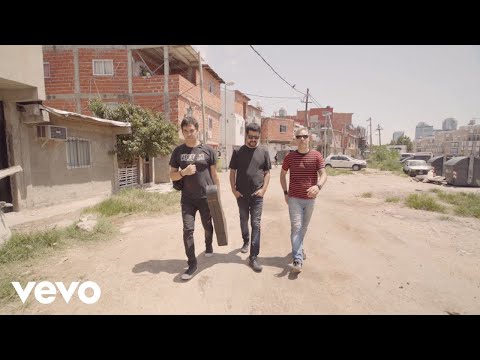 Attaque 77 - Una Canción (Official Video)
