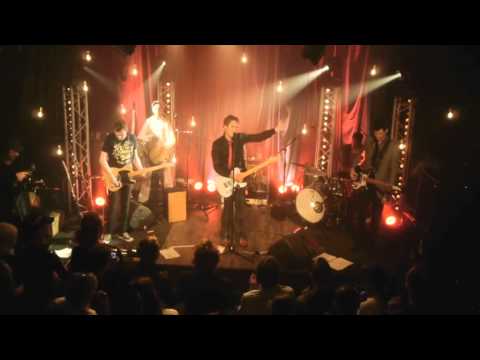 Ralf Hartmann : Step into the light