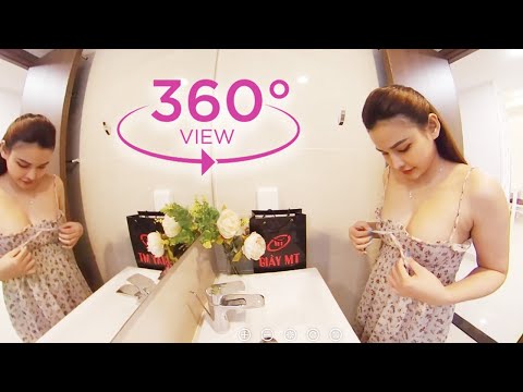 VR 360° Bootyfull girl cleaning house I Pet and Bae