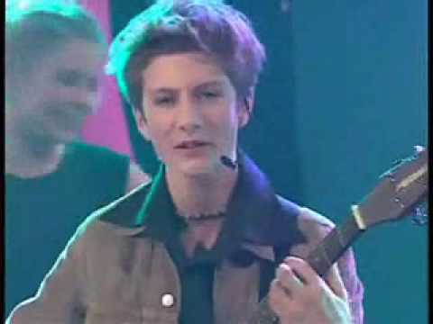 Morten Fillipsen Du er ikke som de andre pi'r live @ MGP 2002