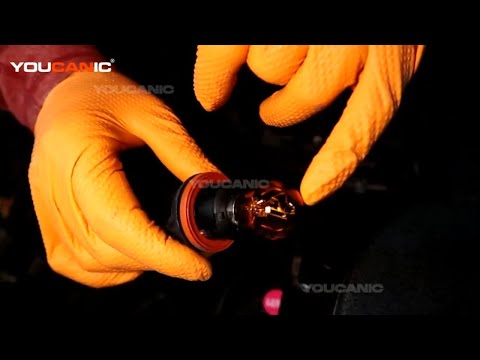 2015–2021 Kia Sedona – Turn Signal Light Bulb Replacement