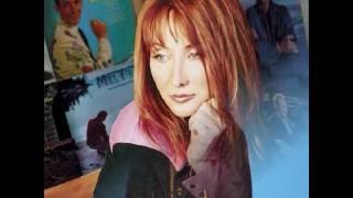 Pam Tillis - When You Walk in the Room