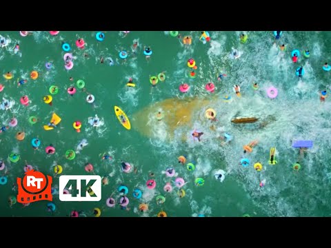The Meg (2018) 4K - Bikini Beach Shark Attack Scene | Movieclips