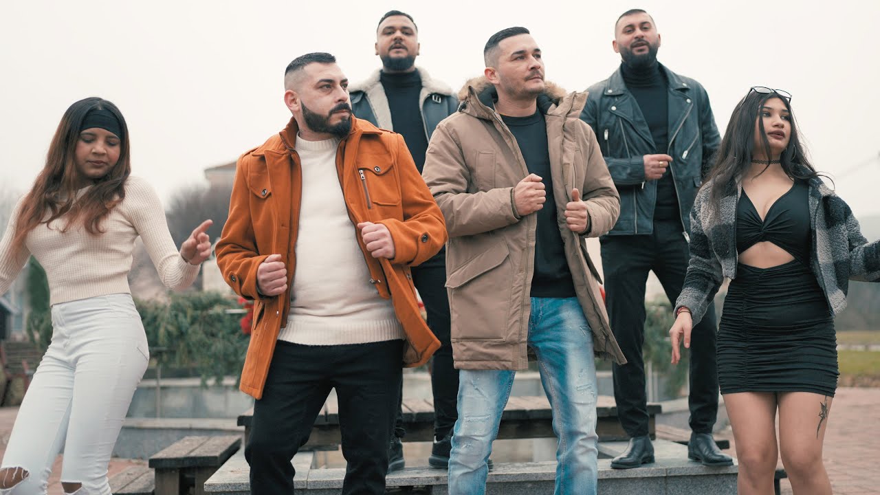 Mojka Brunclik ft. Gipsy Milan - Cardas MegaMix ( covers )