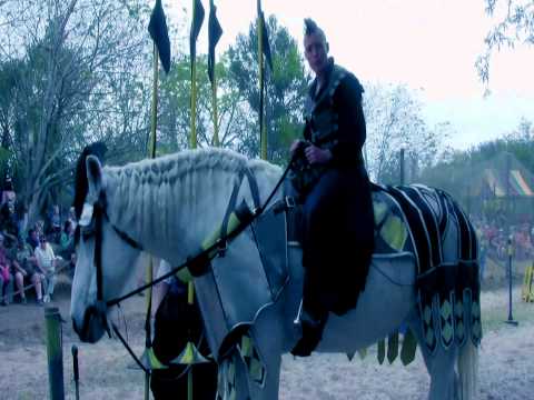 MACKLEMORE - THRIFT SHOP RENAISSANCE FESTIVAL PARODY (MACKLEMORE - THRIFT SHOP RENAISSANCE FESTIVAL PARODY)