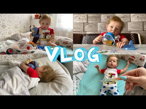 Vlog LIAM IS SICK | MORNING WITH REBORN BABY