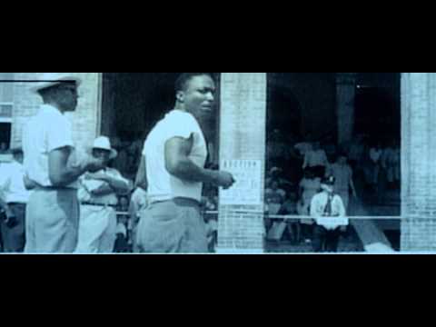 42 (VF) - Bande Annonce