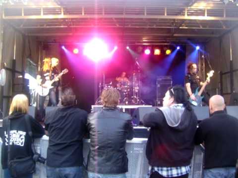 Violent Divine - Blackheart Live at Skogsröjet 2009 Rejmyre Finnspång sweden
