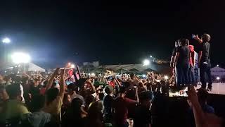 Siakol - tropa itinigil ang kanta dahil sa nagkagulo ang mga tao sa tacloban