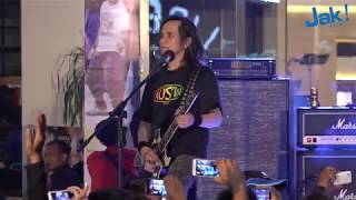 Download lagu JAMRUD - KABARI AKU - Live on 90s At 9 Live Vol 3 mp3