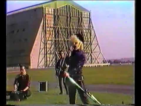 Lick My Crazy Colours - Flowers In The Dustbin