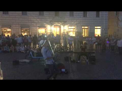 Viva la Vida Live at Pantheon (rome, italy)