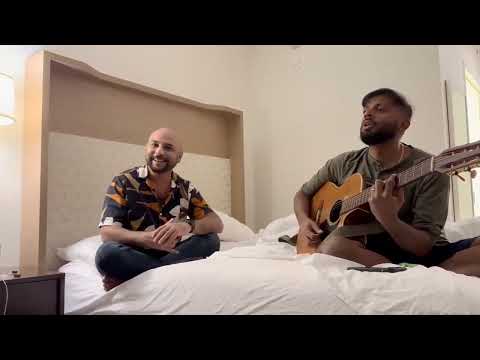 Popeye(Raffan Imam) performing ’Etota Bhalobashi’ while Meraj (Recall) is playing the guitar live.