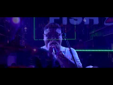 TU AMOR NO VALE LA PENA - EL GRAN CHAVALITO INTERNACIONAL...FELIZ ANIV. "BANDIDOS DE LA CUMBIA"