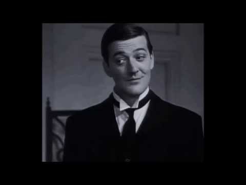 The Genius of Stephen Fry on Language / with text