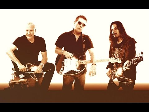 Ivano Icardi - Burning Wires (Feat. Gregg Bissonette & Bryan Beller)