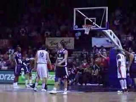 06 19-01-08 BCO-Bologna bis - Vrijworpen Veselin Petrovic.mp