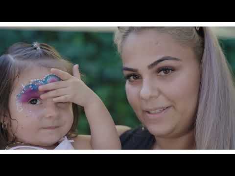 Varga Bandikának és Krisztikének kislányának Krisztikének a 2. Születésnapja