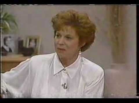 MAMA'S FAMILY REUNION ON "VICKI"