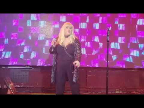 Patty Ryan  super show