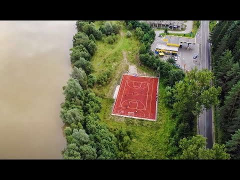 coada lacului Izvorul Muntelui. vedere din Poiana Largului, aug 2018