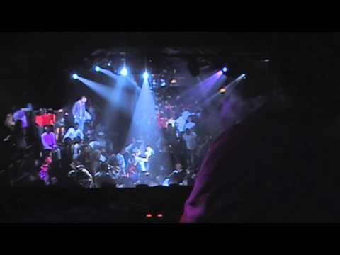 MJ Seven playing Bob Sinclar - New New New (Avicii Remix) @ REDLIGHT CLUB