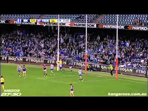 Round 22, 2011 - Lindsay Thomas great mark and goals