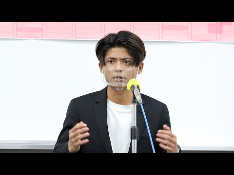 国際交流学科 ◆第4回英語スピーチコンテスト【最優秀賞】アンギ ペルダナ ラチュマン ナスチオン さん(国際交流学部2年)