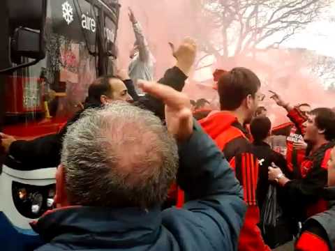 "Defensores de Belgrano" Barra: La Barra del Dragón • Club: Defensores de Belgrano