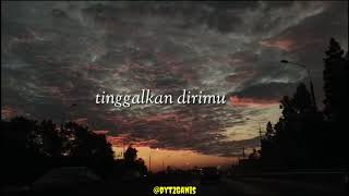 Download lagu Story wa sedih 30 detik-baiknya ku pergi tinggalkan dirimu mp3
