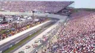 preview picture of video 'Dover Spring NASCAR Race Lap 1 2008'