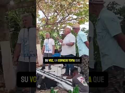 Cantando con mi amigo Alex en Güira de Melena #Poetasporelmundo Juan Antonio Diaz
