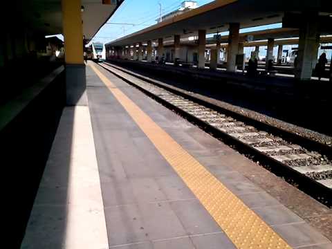 Minuetto Treno 3867 arrivo a Catania C.le