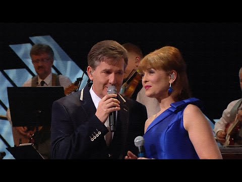 Daniel O'Donnell with Mary Duff - It Doesn't Matter Anymore [Live In Dublin]